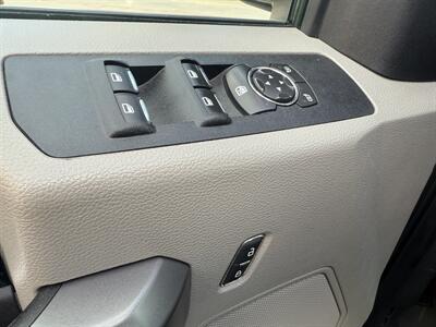 2018 Ford F-250 Super Duty XLT  Crew Cab 4X4 - Photo 18 - Flushing, MI 48433