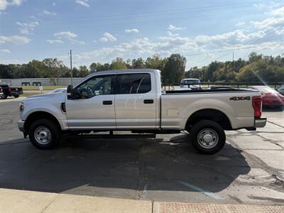 2018 Ford F-250 Super Duty XLT  Crew Cab 4X4 - Photo 3 - Flushing, MI 48433