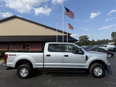 2018 Ford F-250 Super Duty XLT  Crew Cab 4X4 - Photo 8 - Flushing, MI 48433