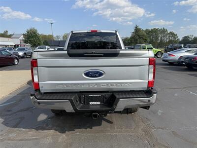 2018 Ford F-250 Super Duty XLT  Crew Cab 4X4 - Photo 6 - Flushing, MI 48433