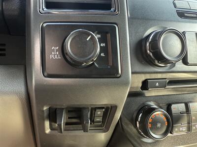 2018 Ford F-250 Super Duty XLT  Crew Cab 4X4 - Photo 25 - Flushing, MI 48433