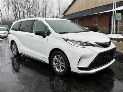 2021 Toyota Sienna XLE 7-Passenger  AWD Van