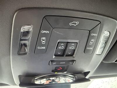 2021 Toyota Sienna XLE 7-Passenger  AWD - Photo 16 - Flushing, MI 48433