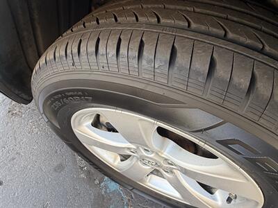 2011 Toyota Sienna Base 7-Passenger   - Photo 9 - Flushing, MI 48433