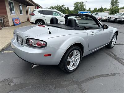 2007 Mazda MX-5 Miata SV   - Photo 14 - Flushing, MI 48433