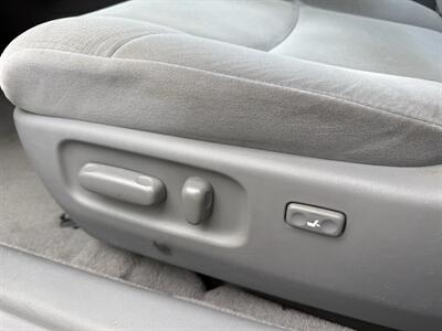 2008 Toyota Avalon XL - Photo 19 - Flushing, MI 48433
