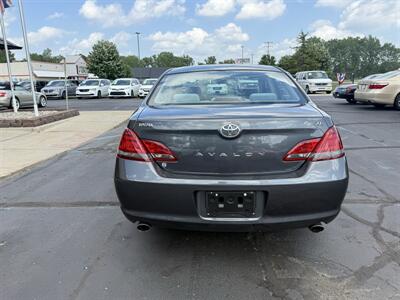 2008 Toyota Avalon XL - Photo 6 - Flushing, MI 48433