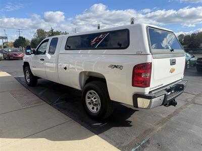 2012 Chevrolet Silverado 2500 Extended Cab  WT 4WD - Photo 3 - Flushing, MI 48433