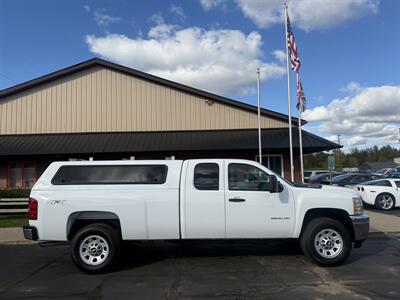 2012 Chevrolet Silverado 2500 Extended Cab  WT 4WD - Photo 6 - Flushing, MI 48433