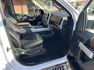 2018 Ford F-150 Supercrew Lariat  4WD - Photo 25 - Flushing, MI 48433