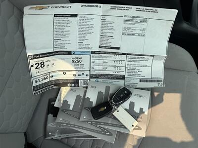2019 Chevrolet Equinox LS FWD - Photo 22 - Flushing, MI 48433