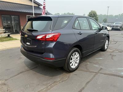 2019 Chevrolet Equinox LS FWD - Photo 7 - Flushing, MI 48433