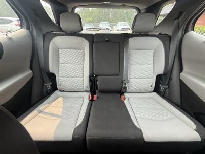 2019 Chevrolet Equinox LS FWD - Photo 10 - Flushing, MI 48433
