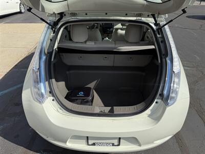 2011 Nissan LEAF SV   - Photo 29 - Flushing, MI 48433