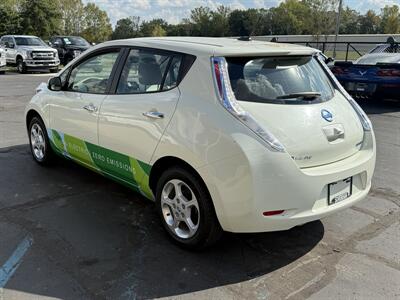 2011 Nissan LEAF SV   - Photo 3 - Flushing, MI 48433