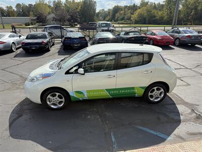 2011 Nissan LEAF SV   - Photo 4 - Flushing, MI 48433