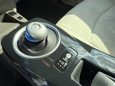 2011 Nissan LEAF SV   - Photo 15 - Flushing, MI 48433