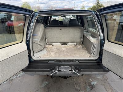 1994 GMC Suburban C1500  SLE - Photo 27 - Flushing, MI 48433