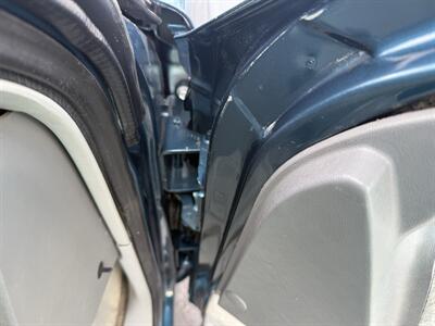 1994 GMC Suburban C1500  SLE - Photo 41 - Flushing, MI 48433