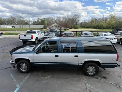 1994 GMC Suburban C1500  SLE - Photo 11 - Flushing, MI 48433