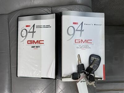 1994 GMC Suburban C1500  SLE - Photo 43 - Flushing, MI 48433