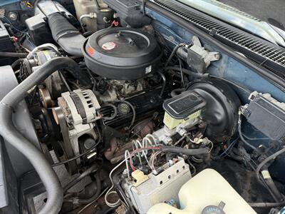 1994 GMC Suburban C1500  SLE - Photo 60 - Flushing, MI 48433
