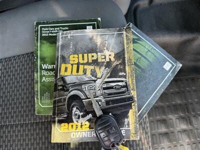 2012 Ford F-250 Super Duty XLT Crew Cab 4X4 - Photo 29 - Flushing, MI 48433
