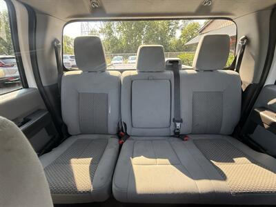 2012 Ford F-250 Super Duty XLT Crew Cab 4X4 - Photo 11 - Flushing, MI 48433