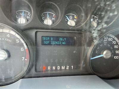 2012 Ford F-250 Super Duty XLT Crew Cab 4X4 - Photo 15 - Flushing, MI 48433