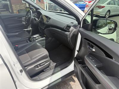 2022 Honda Pilot Elite  Black Edition - Photo 37 - Flushing, MI 48433