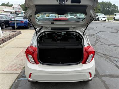 2020 Chevrolet Spark 1LT   - Photo 16 - Flushing, MI 48433