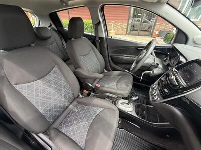 2020 Chevrolet Spark 1LT   - Photo 20 - Flushing, MI 48433