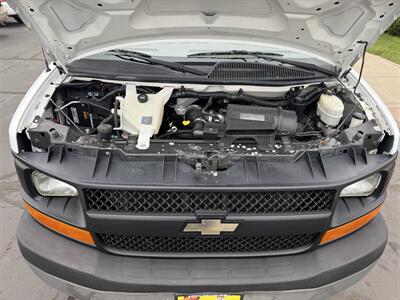 2014 Chevrolet Express 2500 Cargo - Photo 29 - Flushing, MI 48433