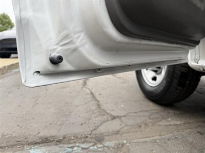 2014 Chevrolet Express 2500 Cargo - Photo 14 - Flushing, MI 48433