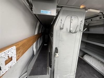 2014 Chevrolet Express 2500 Cargo - Photo 21 - Flushing, MI 48433
