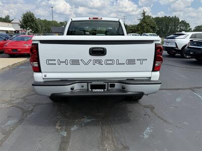 2006 Chevrolet Silverado 1500 WT 4dr Extended Cab  4X4 - Photo 5 - Flushing, MI 48433