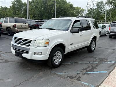 2008 Ford Explorer XLT 4X4 - Photo 2 - Flushing, MI 48433
