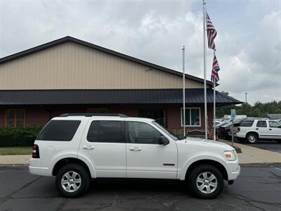 2008 Ford Explorer XLT 4X4 - Photo 4 - Flushing, MI 48433