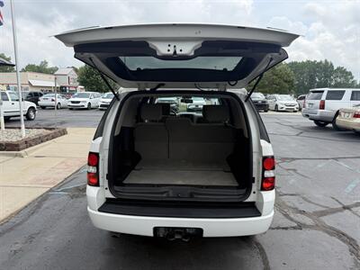 2008 Ford Explorer XLT 4X4 - Photo 22 - Flushing, MI 48433