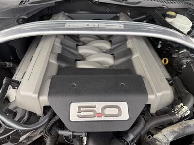 2015 Ford Mustang GT Premium  Convertible - Photo 35 - Flushing, MI 48433