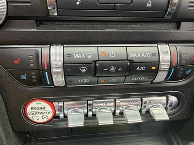 2015 Ford Mustang GT Premium  Convertible - Photo 25 - Flushing, MI 48433