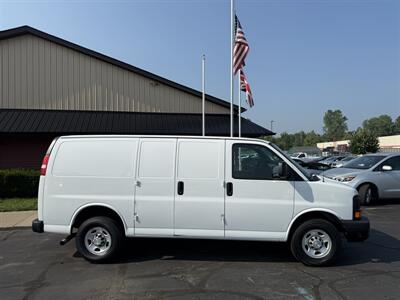 2016 Chevrolet Express 2500  Cargo - Photo 8 - Flushing, MI 48433