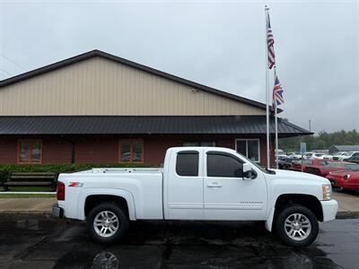 2010 Chevrolet Silverado 1500 LT Z71  4X4 - Photo 4 - Flushing, MI 48433