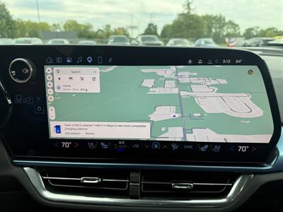 2024 Chevrolet Equinox EV 3LT   - Photo 17 - Flushing, MI 48433