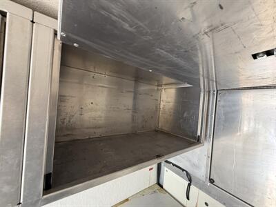 2013 GMC Savana 3500 139 " Cutaway - Photo 23 - Flushing, MI 48433