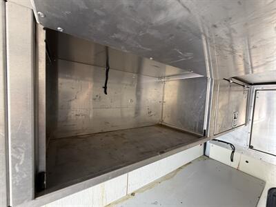 2013 GMC Savana 3500 139 " Cutaway - Photo 24 - Flushing, MI 48433