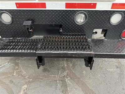 2013 GMC Savana 3500 139 " Cutaway - Photo 29 - Flushing, MI 48433