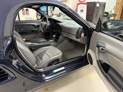 2003 Porsche Boxster Convertible Tiptronic - Photo 16 - Flushing, MI 48433