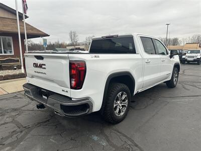 2021 GMC Sierra 1500 SLE  4WD - Photo 5 - Flushing, MI 48433