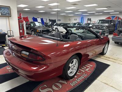 1998 Chevrolet Camaro Z28  Convertible - Photo 34 - Flushing, MI 48433